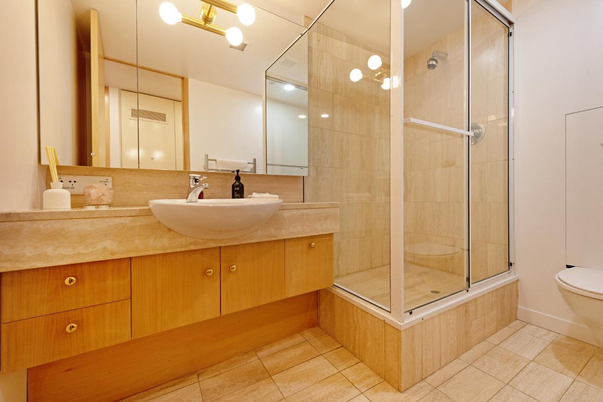 Bay Suites - 328 Oriental Parade Ουέλλινγκτον Εξωτερικό φωτογραφία