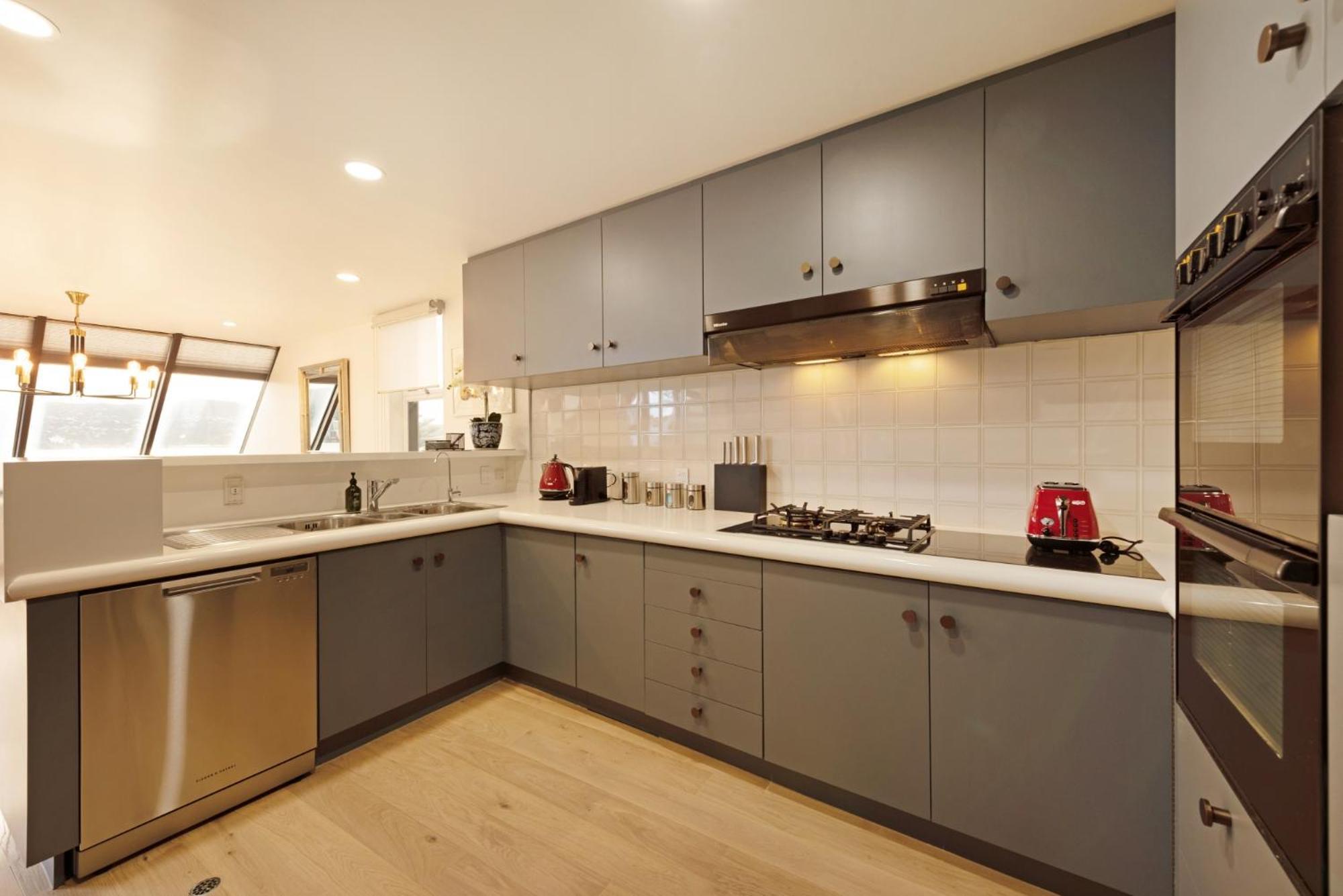 Bay Suites - 328 Oriental Parade Ουέλλινγκτον Εξωτερικό φωτογραφία