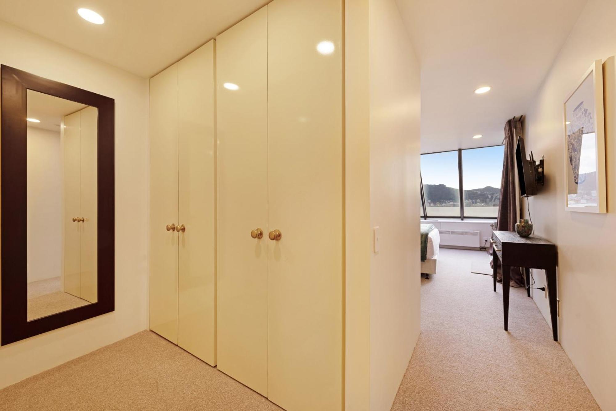 Bay Suites - 328 Oriental Parade Ουέλλινγκτον Εξωτερικό φωτογραφία