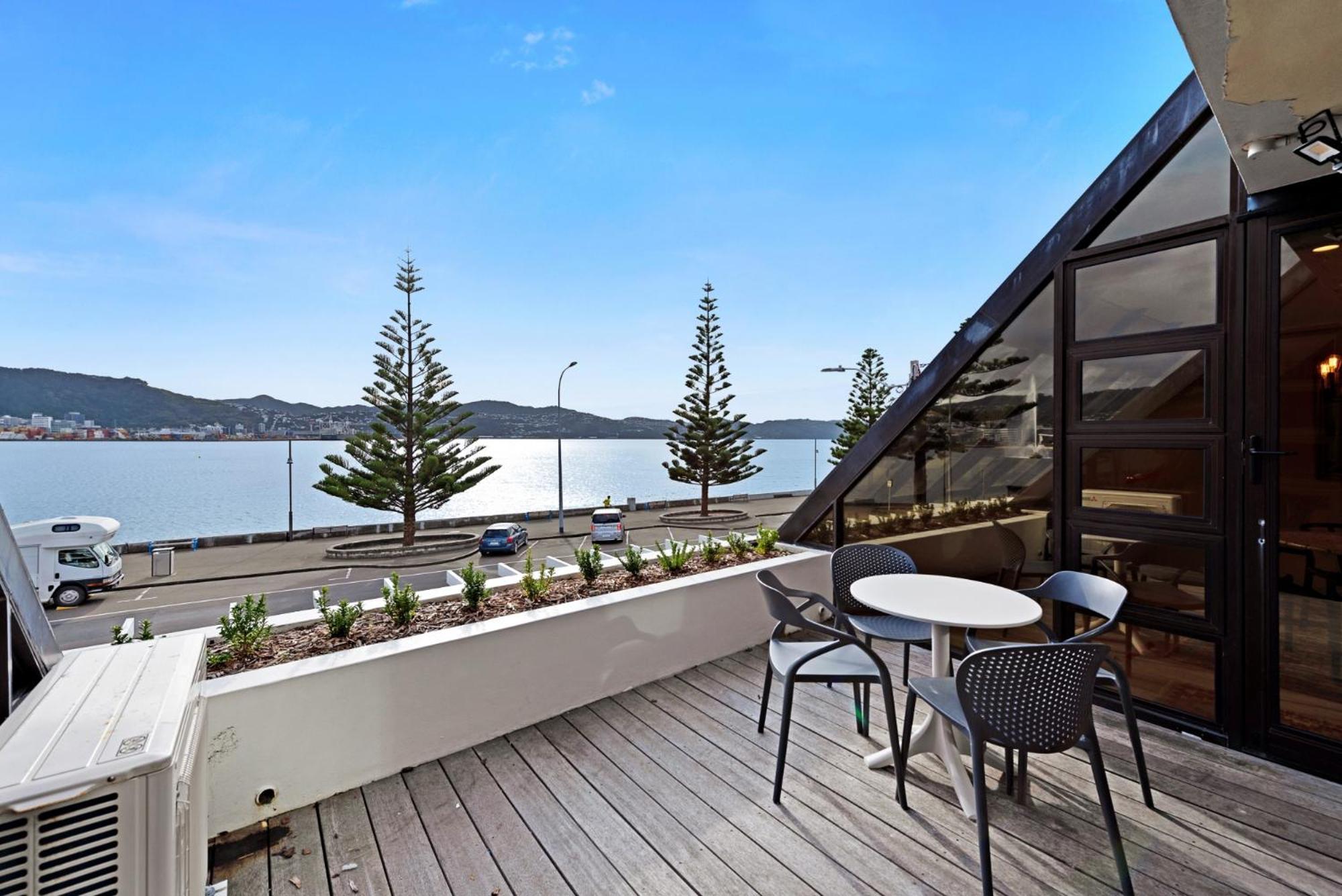 Bay Suites - 328 Oriental Parade Ουέλλινγκτον Εξωτερικό φωτογραφία